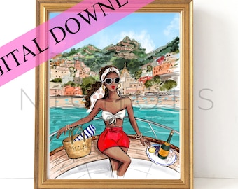 Puede incluir: Impresión artística digital de una mujer en un yate, con gafas de sol, un top blanco y pantalones cortos rojos. La ilustración presenta una ciudad costera en el fondo, una bolsa de paja y una botella de champán. Las palabras "DESCARGA DIGITAL" están impresas en la parte superior.
