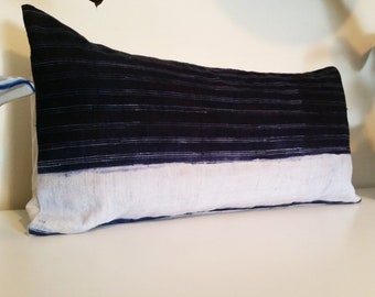 Auténtica almohada vintage de cáñamo Hmong, batik índigo, tribal, boho, azul y blanco, varios tamaños lumbares.