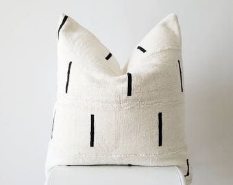 Authentic Mudcloth Pillow, Mali Bogolan, Cream, Black, Lines SKU: MW002