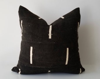 Authentic Mudcloth Pillow, Mali Bogolan, Black, Off-White, Cream, Lines, MBL003