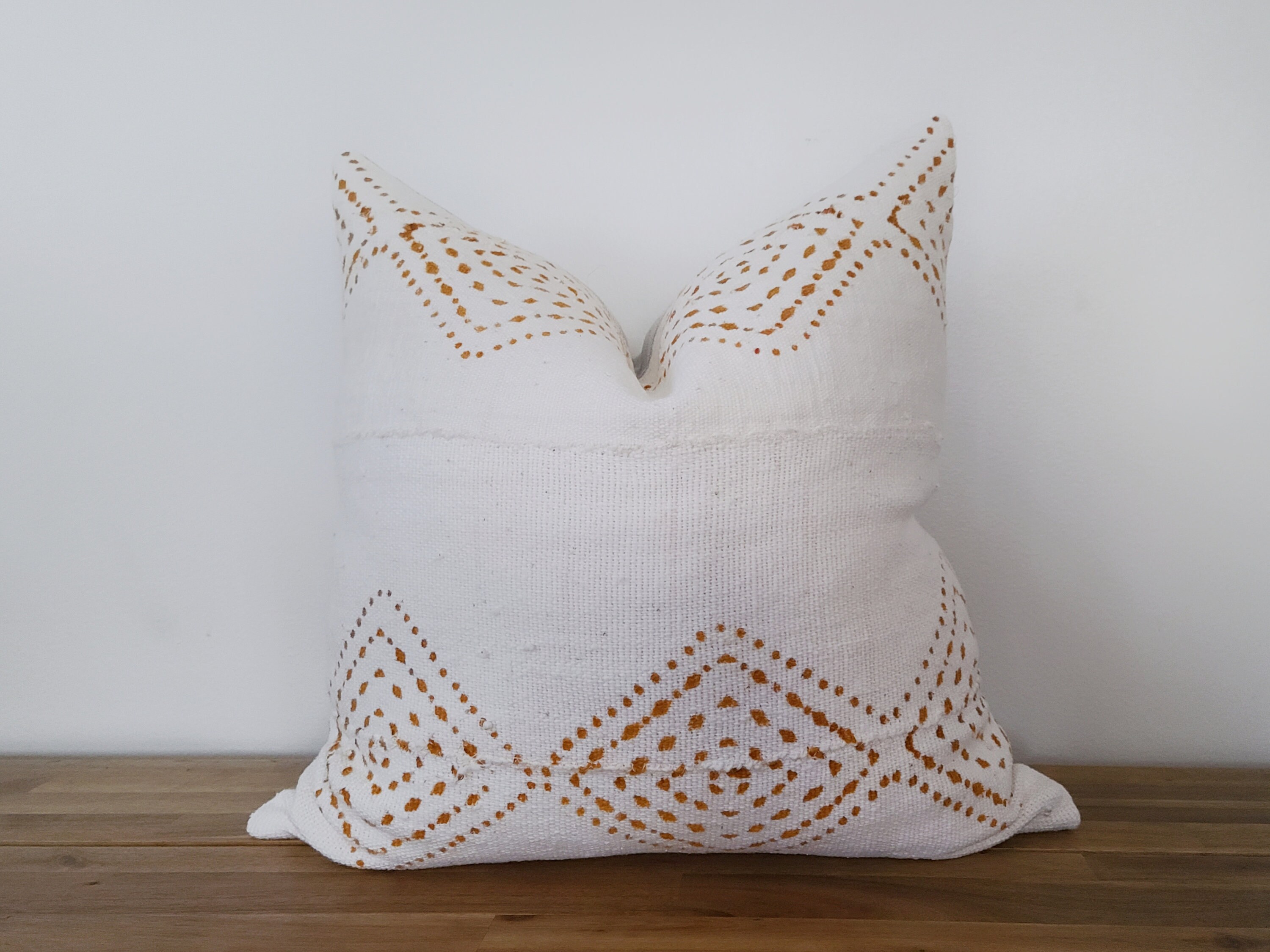 Authentic Mudcloth Pillow, Off-white/cream, Light Copper
