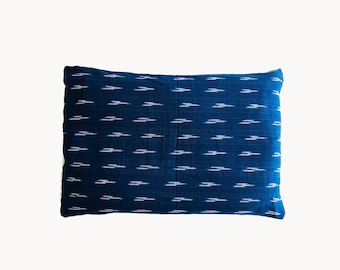 Ya | Buckwheat Pillow Cover | Indigo and White Kasuri (Ikat) Cover | Japanese Size | 14" x 20"