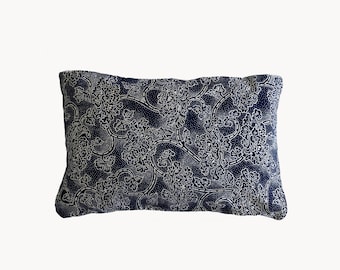 Renge | Buckwheat Pillow Cover | Indigo Resist | Japanese Size of 14" x 20"