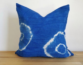 CLEARANCE - Shibori Tie-dyed Mudcloth Pillow, Mali Bogolan, White/Cream and Ocean/Cobalt Blue - CLEARANCE