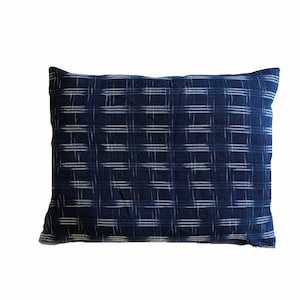 Sanbon No Ya | Buckwheat Pillow Cover | Indigo and White Kasuri (Ikat) | Japanese Pillow Size 14&quot; x 20&quot;