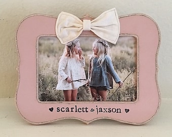 Sisters picture frame, coquette room decor, Big sister, little sister, personalized frame - Flowers in December DS