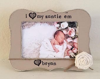 In my auntie era, aunt GIFT, coquette room decor, Aunt to be gift, personalized picture frame, farmhouse decor- Flowers in December