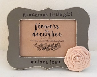 Grandma frame Grandmas little girl Gift for grandmother Grandma gift Mother's Day frame Personalized picture frame - Flowers in December DS