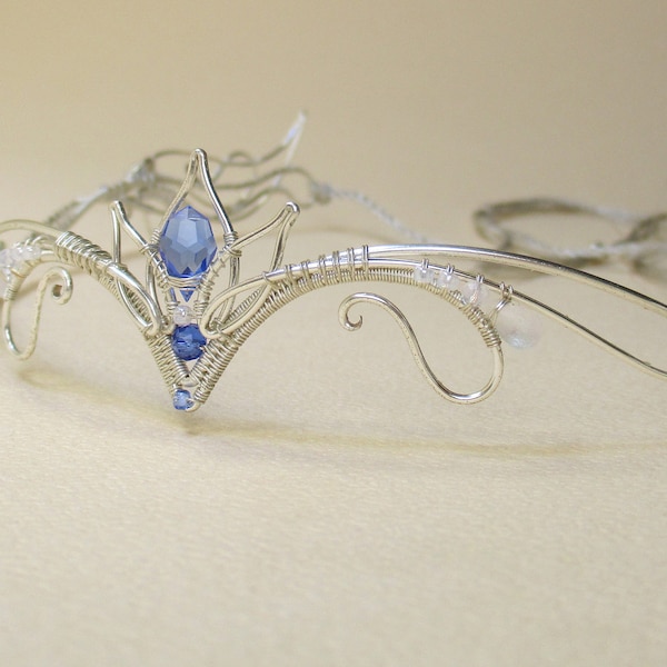 Circlet Frosted Rain, silver with blue and moonstoone glass beads