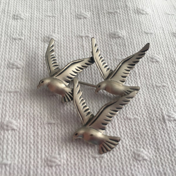 Beau Sterling Seagulls Pin, Beaucraft Sterling Silver Seagull Brooch, 3 Seagulls Flying, Open Wing Seagulls, Satin Finish, 1960s