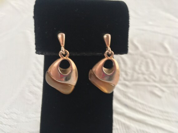 Tortoise Shell Dangle Earrings: Gold Tone Modern … - image 9