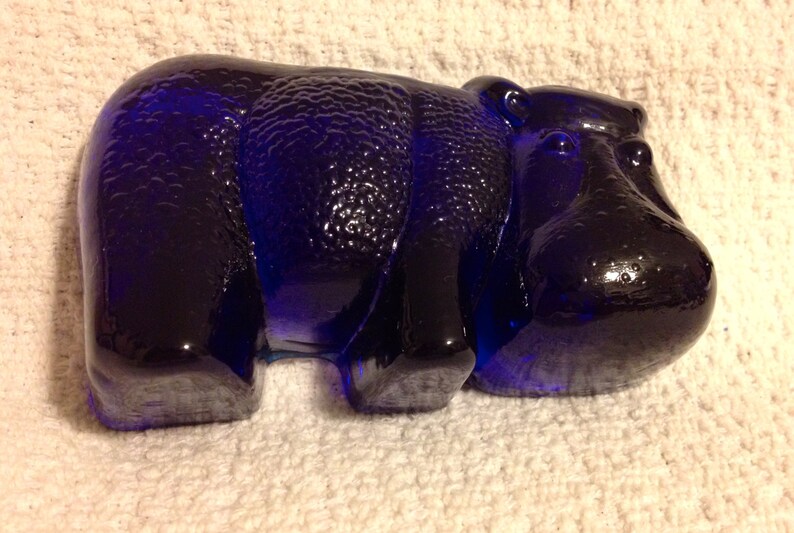 Vintage Cobalt Blue Hippopotamus Paperweight Hippo figurine Etsy