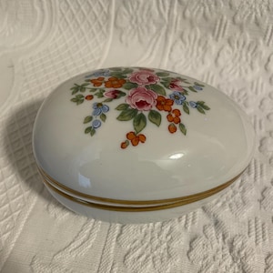 Tirschenreuth Porcelain Egg Trinket Box, Floral Pattern, Made in Germany #1838, HeutschenReuther, French Country, Gold Trim, 4” x 3”, Signed