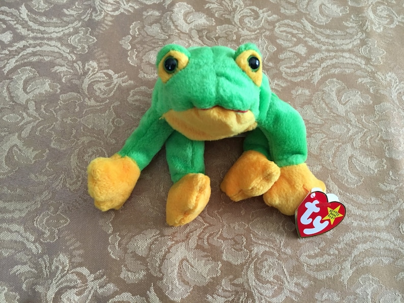 green frog beanie baby