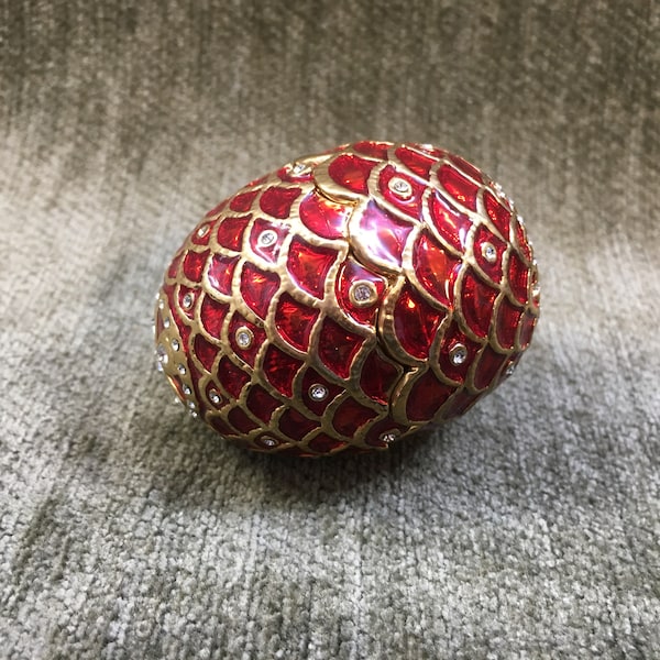 Ruccini Bejeweled Ruby Red Egg Box, Enameled Jeweled Egg Box, Gold Tone, Swarovski Crystals, Magnetic Catch, England, Gold Tone Interior