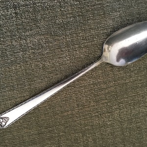 Prestige Plate Teaspoon, Bordeaux Pattern, 1945, Silver Plate Teaspoon, Now Oneida Silver,  6 1/4” Teaspoon,