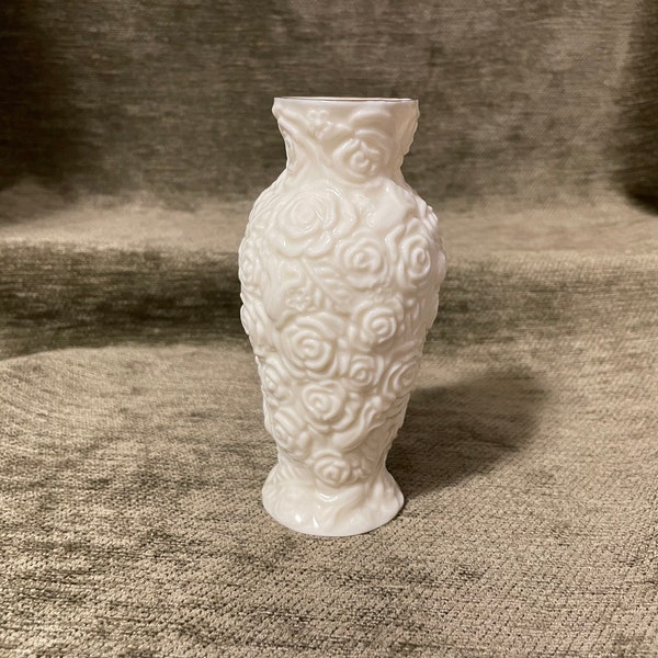 Embossed White Floral. Vase with Gold Rim, Rose Design, 7/8” Throat on Inside, 1 1/2” Rim, 1 7/8” Base, 5” Tall