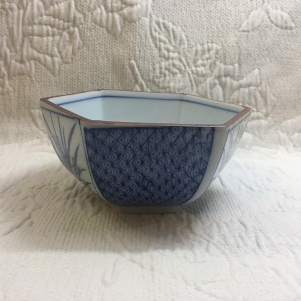 Cobalt Blue on White 6 Sided Bowl, Brown Rim, Blue on White Hexagonal Bowl, Rice Bowl, Soup Bowl, Serving Bowl, Decorative Bowl