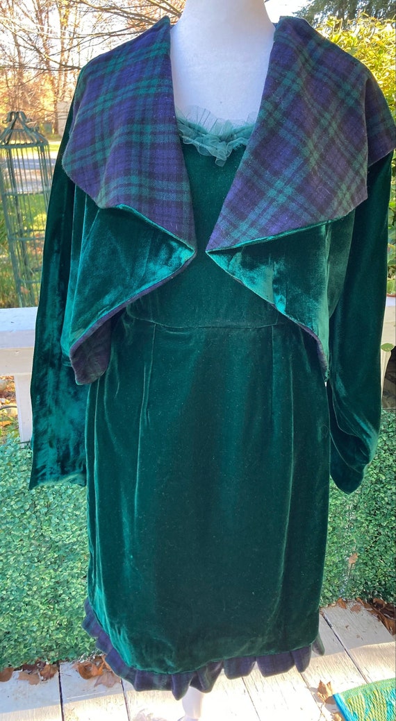 Refashioned Green Velvet Short batwing Jacket with