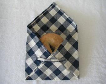 Eco Bread/Bagel bag. Use to defrost baked goods in your microwave. Comes out just like fresh!