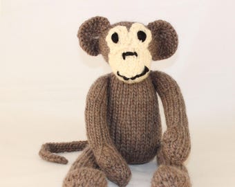 Patrón de tejido (Reino Unido) para Mischief Monkey: un adorable mono tejido. Tejido en punto jersey. Tejer plano o en redondo.