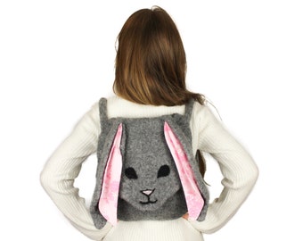 Knitting Pattern (US): Rebecca Rabbit Felted Backpack Bag - Easter bunny gift idea. Knitted rabbit bag. Simpleto knit but impressive!