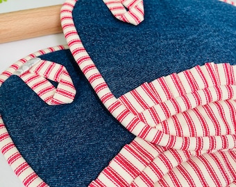 Denim and Red Stripes pocket hot pad.