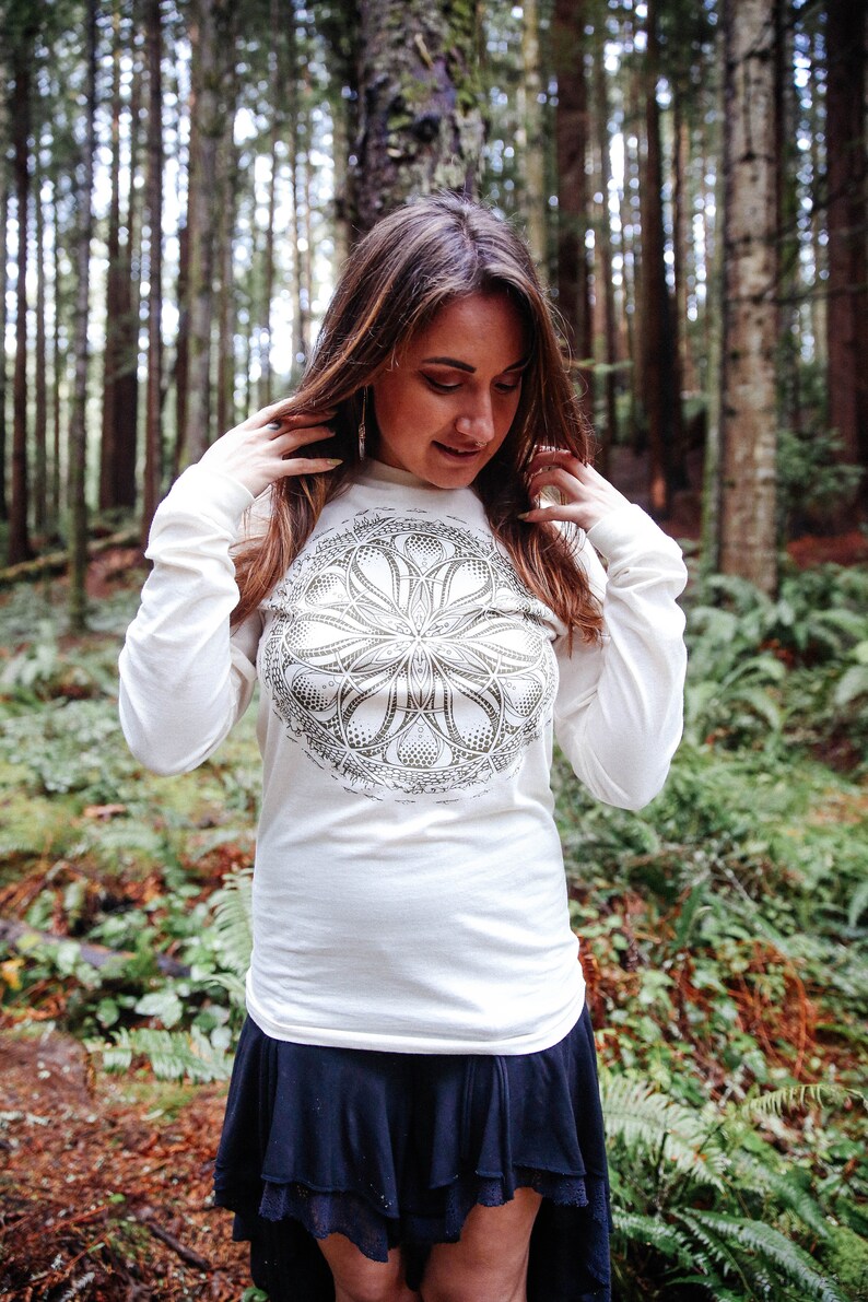 GAIA Organic Cotton Unisex Long Sleeve T Shirt / Organic cotton / earth shirt / Sacred Geometry / Natural / planet / Gaia / Earth shirt image 5