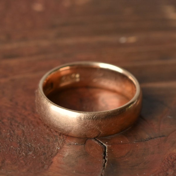 1900s 14K Antique Wide Wedding Band in Yellow Gold