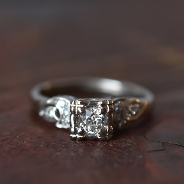 1940s 14K Vintage Illusion Style Diamond Engagement Ring in White Gold