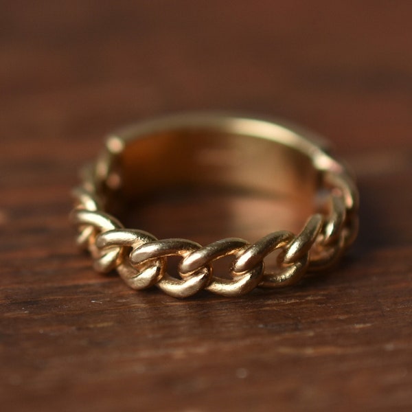 1990s 14K Vintage Curb Link Chain Style Ring Wedding Band in Yellow Gold