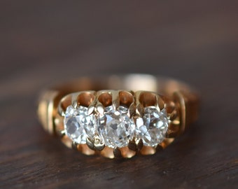 アンティーク スリーストーン ダイヤモンド リング 18K ゴールド