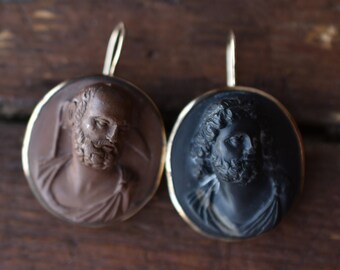 1850s 14K & 10K Antique Lava Cameo Earrings of Zeus and Hades in Yellow Gold