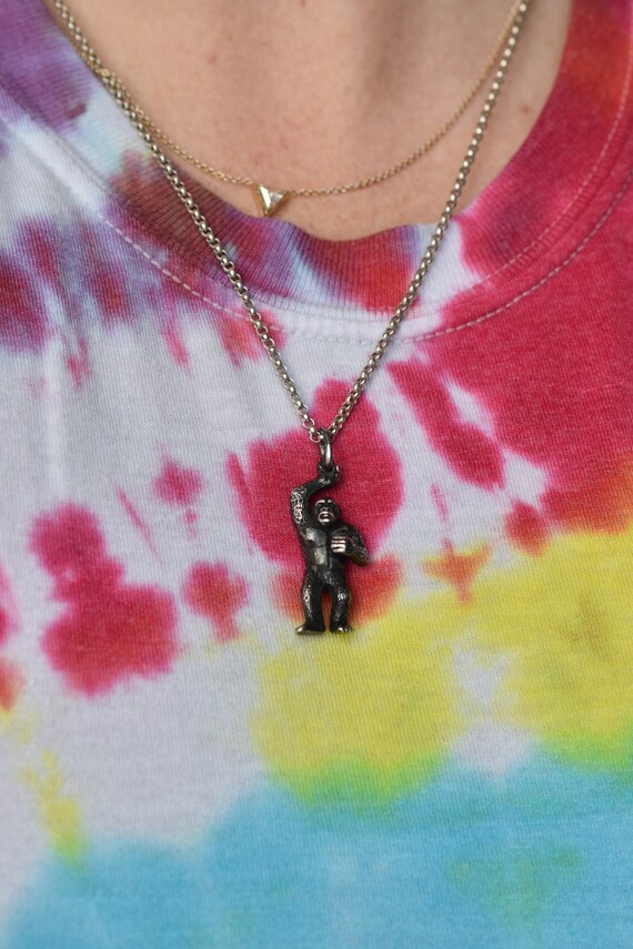 1990's Vintage Estate Heavy King Kong Charm Penda… - image 6