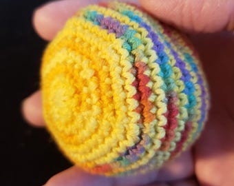 2.1.001 jaar/jaar – 1 oz sensorische fidget/stressbal, geel ombre + heldere regenboog
