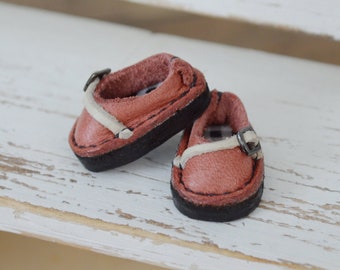 Blythe Doll Shoes - Handmade Genuine Leather Shoes - Wine Red Shoes with an Off White Strap and Gunmetal Buckle