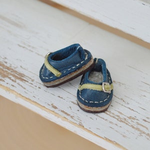 Blythe Doll Shoes - Handmade Genuine Leather Shoes - Ocean Blue with Lime Green Strap