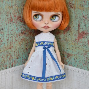 Blythe/Pullip/Icy Blue Jacquard Embroidered Dress