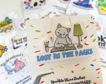 Marque-page magnétique fait main - « Lost In The Pages » (marque-page mignon, cadeau livresque, cadeau pour les lecteurs, cadeau pour les amoureux des livres)