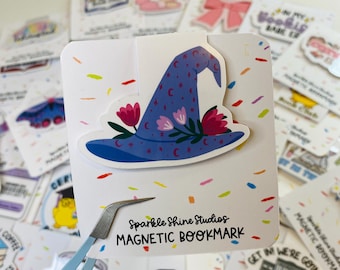 Marque-page magnétique fait main - « Chapeau de sorcière » (marque-page mignon, cadeau livresque, cadeau pour les lecteurs, cadeau pour les amoureux des livres)