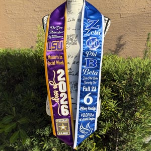 Stola da laurea personalizzata con parte inferiore angolata e pannello bicolore (stile HBCU)