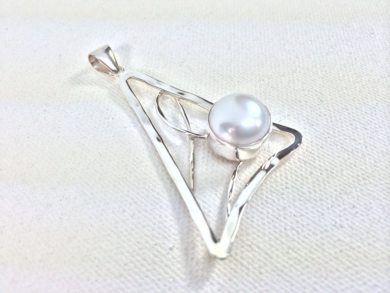 Geometric Silver Pearl Pendant 925 Sterling Silver Hammered Triangle Shape