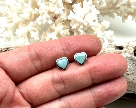 ラリマー リトルハート イヤリング 8mm / ラリマー パフィーハート