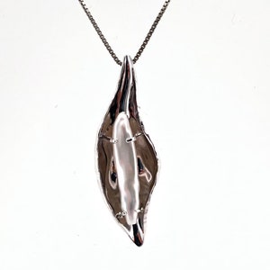 Freshwater Pearl Pendant // Pearl in Shell Pendant // Sterling Silver // Pearl Jewelry