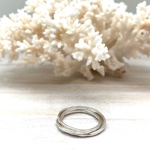 Multi Band Sterling Silver Ring  / Hammered Silver Multi Ring / Silver Rolling Ring / 1mm Band / Size 7, 8, 9 / 925 Silver