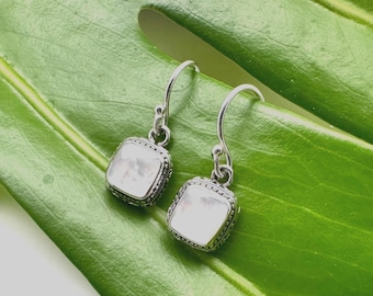 Mother of Pearl Earrings 12mm // Mother of Pearl Dangly Earrings // Silver Shell Earrings // Bali Earrings //Sterling Silver