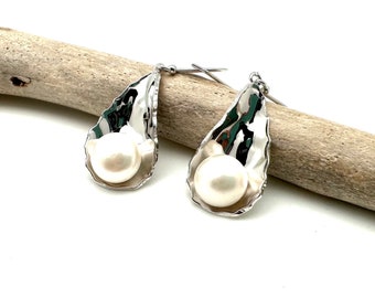 Oyster Shell Pearl Earrings // Silver Pearl Earrings // Pearl Jewelry