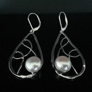 Pearl Earrings //Lightly Hammered Teardrop Shape // Silver Pearl Earrings // Lever Wires