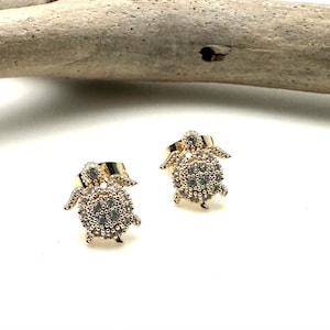 Gold Turtle Post Earrings // Gold Turtle Stud Earrings // Gold Fill