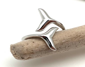 Whale Tail Ring / Silver Whale Tail Ocean Ring / Bali Whale Ring / Oxidized Filigree Whale 4, 5, 6, 7, 8, 9, 10 / Sterling Silver